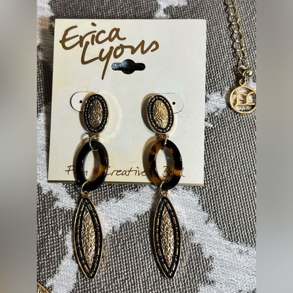 Jewelry set: NWT Erica Lyons necklace and earrings, tortoise accents w gold tone - Picture 3 of 7